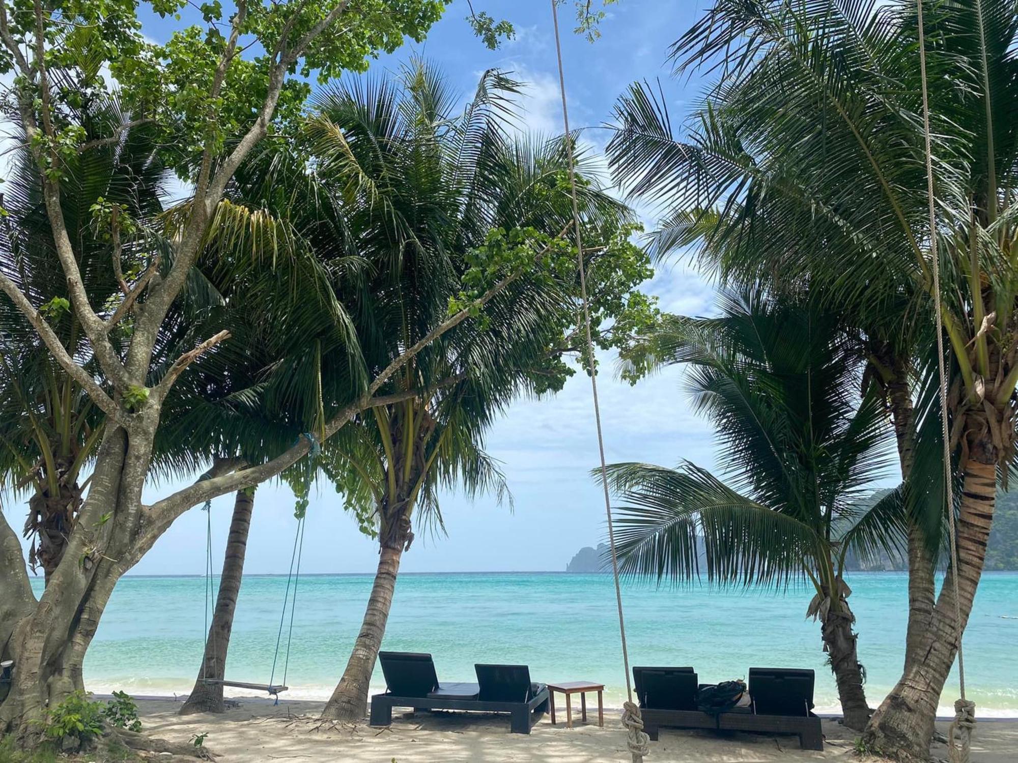 U Rip Resort Phi Phi Hotel Экстерьер фото