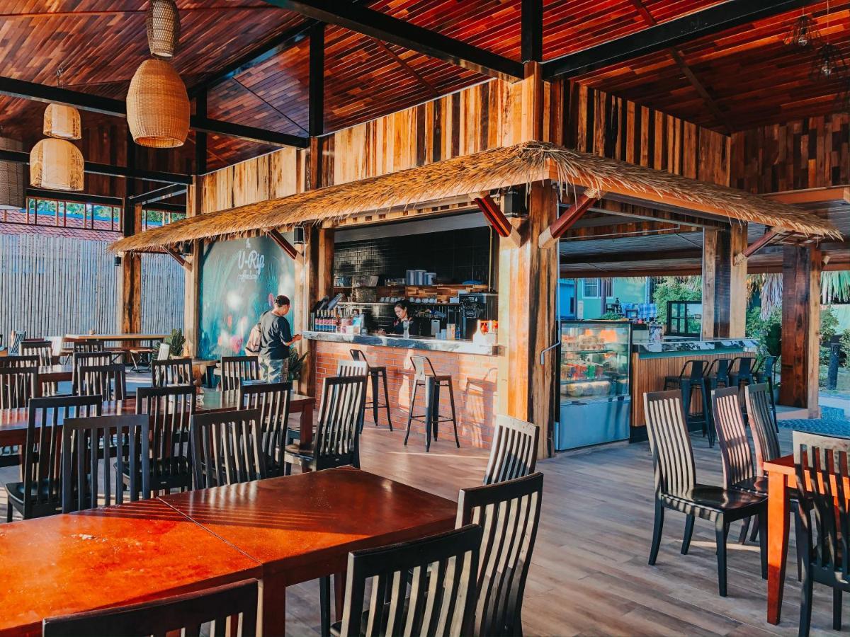 U Rip Resort Phi Phi Hotel Экстерьер фото